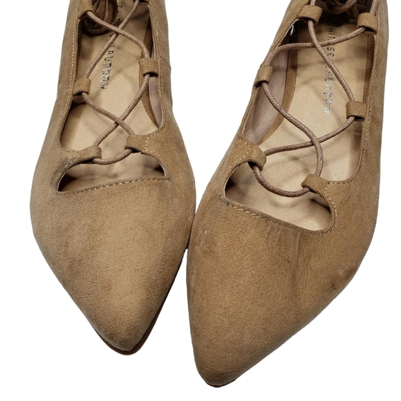 Chinese Laundry | Tan Neutral Vegan Suede Pointed Toe Lace Up Flats Women's 7.5 - Picture 2 of 14